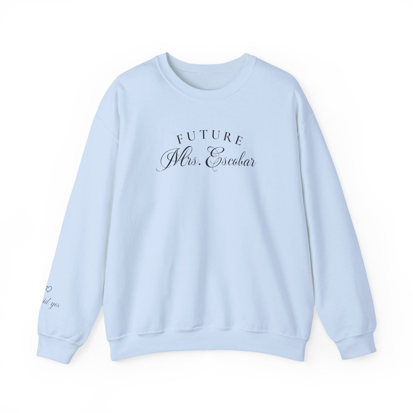 Future Mrs. Sweatshirt – Cozy Engagement Crewneck for Brides-to-Be